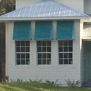The Ultimate Guide to Bahama Shutters