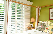 PLANTATION SHUTTERS