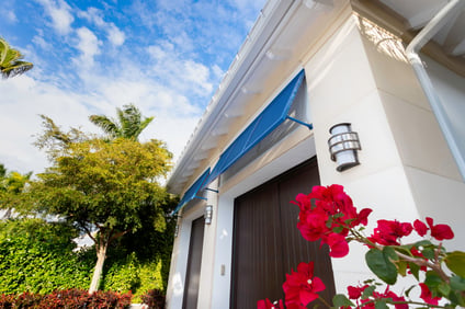 https://www.naplesshutter.com/hs-fs/hubfs/shutters-13%20%281%29.jpg?height=282&name=shutters-13+%281%29.jpg&width=424